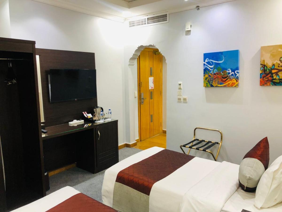M Platinum Hotel Medina Екстер'єр фото