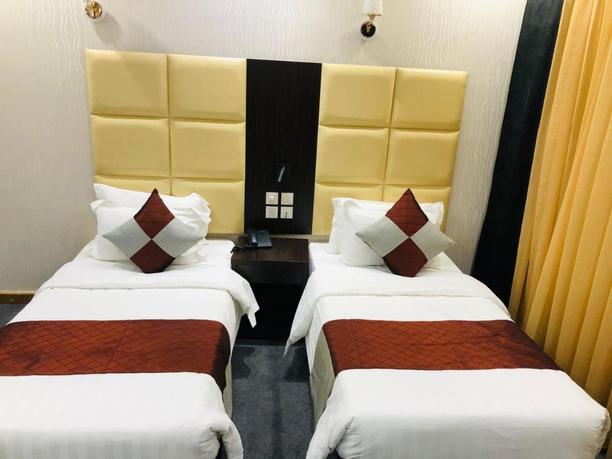 M Platinum Hotel Medina Екстер'єр фото